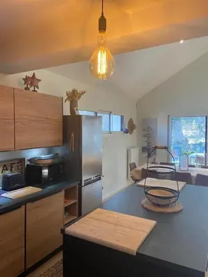 Cuisine ou kitchenette dans l'établissement Ville les flots bleus Proche golf Arcachon