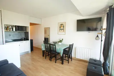 Cuisine ou kitchenette dans l'établissement Capbreton - CERS - Plage - Famille - Wifi