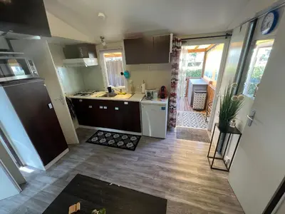 Cuisine ou kitchenette dans l'établissement chez Sodam by siblu