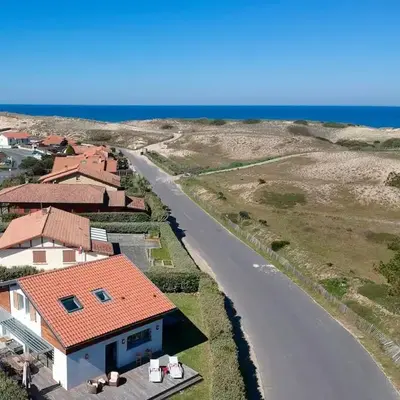Modern Beach Villa 150m from the Atlantic surf
