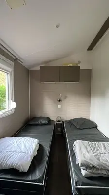 Plan de l'établissement Mobil Home 220 aménagé 2 chambres la teste camping 4 etoiles
