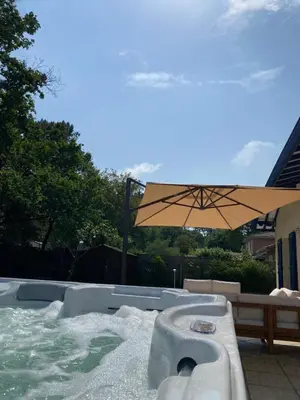 Piscine de l'établissement Villa à la Plage ou située à proximité