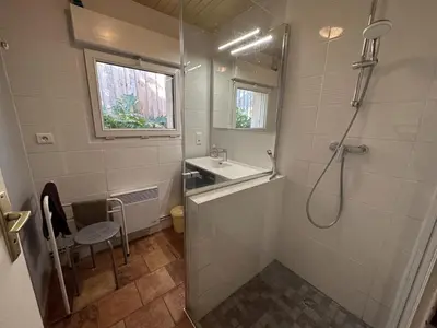 Salle de bains dans l'établissement Petit rimbez