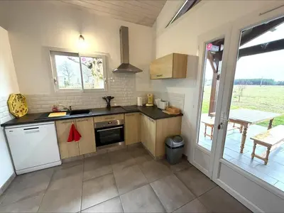 Cuisine ou kitchenette dans l'établissement Pierron