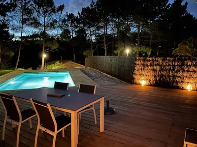 Piscine de l'établissement Maison 5 personnes avec piscine privée chauffée - Private heated pool 5 people house - Moliets-et-Maa - Landes - France ou située à proximité