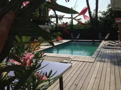 Piscine de l'établissement villa 26 PAX Bassin Arcachon ou située à proximité
