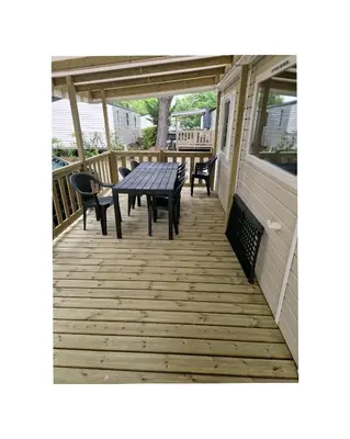Balcon ou terrasse dans l'établissement Mobil Home Camping 4*