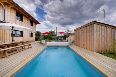 Piscine de l'établissement La villa tchanquée du Bassin ou située à proximité