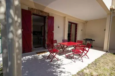 Terrasse ou espace extérieur de l'établissement Appartement proche du lac centre ville