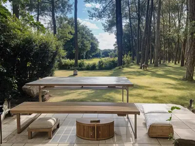 Jardin de l'établissement Petite Villa La Pantoufle au Domaine du Golf de Pinsolle