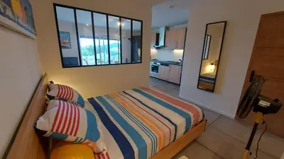Un ou plusieurs lits dans un hébergement de l'établissement Mimizan-Plage - Grand Studio - 1 à 4 pers - Tout confort - 6 mn à pieds de la plage