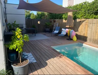 Piscine de l'établissement Maison, piscine centreville Gujan-Mestras 4 hôtes ou située à proximité
