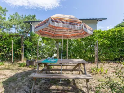 Jardin de l'établissement Studio Biarritz by Interhome