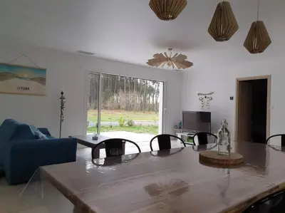 Coin salon dans l'établissement Maison récent proche du lac de Léon et de l'Océan