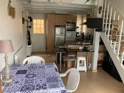 Cuisine ou kitchenette dans l'établissement Le Clapotis