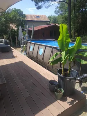 Piscine de l'établissement Fred ou située à proximité