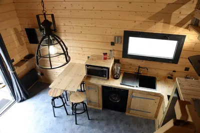 Cuisine ou kitchenette dans l'établissement Cab-Appart Mont de Marsan