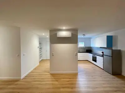 Cuisine ou kitchenette dans l'établissement Maison neuve à 25mn de l'Océan