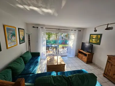 Coin salon dans l'établissement Agréable maison climatisée idéalement placée pour 6personnes vieux boucau