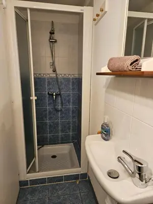 Salle de bains dans l'établissement Agréable maison climatisée idéalement placée pour 6personnes vieux boucau