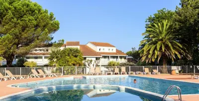 Piscine de l'établissement Village Moliets - maeva Home - Maison 3 pièces 6 personnes Selection MAE-2003 ou située à proximité