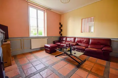 Plan de l'établissement La Villa Parenthèse, regroupement en famille ou entre amis, billard, brasero, wifi