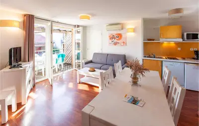 Plan de l'établissement Beautiful Apartment In Cassen