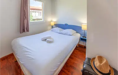Plan de l'établissement Gorgeous Apartment In Cassen With Swimming Pool