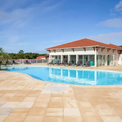 Gorgeous Apartment In Cassen With Swimming Pool