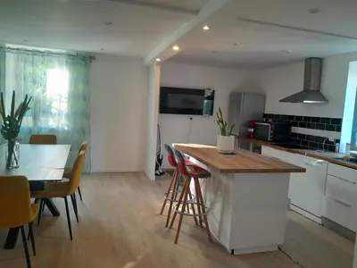 Cuisine ou kitchenette dans l'établissement séjour au pays des Béarn