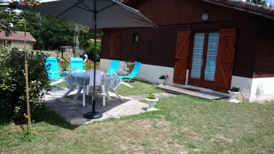 Jardin de l'établissement Chez danielle et guy