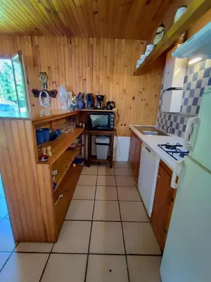 Cuisine ou kitchenette dans l'établissement Chez danielle et guy