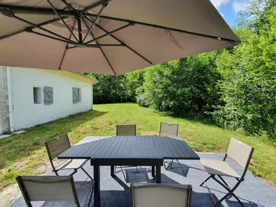 Jardin de l'établissement Maison perouge