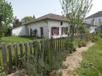 Jardin de l'établissement Gite genevieve d' aubin