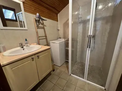 Salle de bains dans l'établissement Le tastet