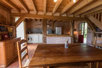 Cuisine ou kitchenette dans l'établissement Vieux chene