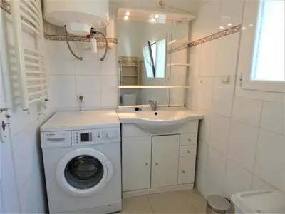 Salle de bains dans l'établissement Les palombieres