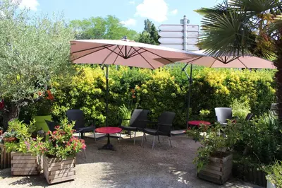Jardin de l'établissement Rest 'In Born