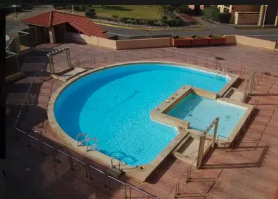Piscine de l'établissement La Dune d'Or - Vue Mer, Studio face à la Plage avec Terrasse ou située à proximité