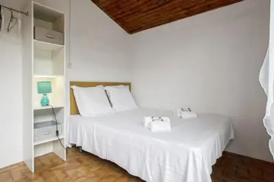 Un ou plusieurs lits dans un hébergement de l'établissement La Maison Alouette - Welkeys