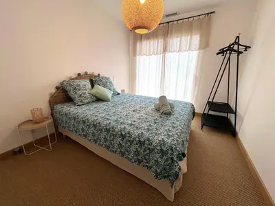 Un ou plusieurs lits dans un hébergement de l'établissement VILLA CANTATE - Maison avec piscine