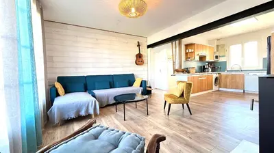Cuisine ou kitchenette dans l'établissement VILLA LANDES ANGELES - Maison avec piscine à 6km de l'océan