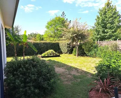 Jardin de l'établissement UN COIN DE PARADIS