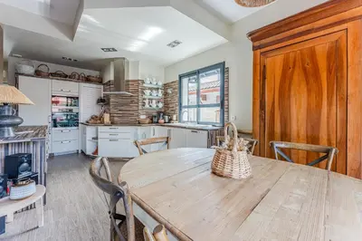 Cuisine ou kitchenette dans l'établissement Villa AMAYA, Pyla/ Le Moulleau