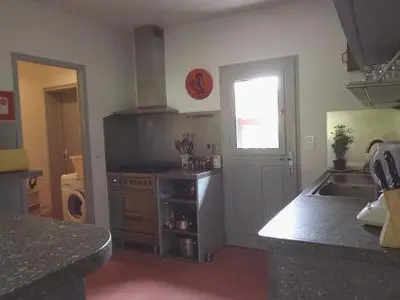 Cuisine ou kitchenette dans l'établissement villa les Arbousiers