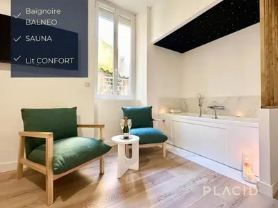 Plan de l'établissement Le SPA Étoilé - Baignoire Balnéo et Sauna Privatif