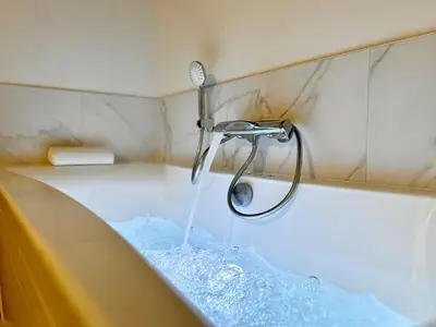 Plan de l'établissement Le SPA Étoilé - Baignoire Balnéo et Sauna Privatif