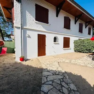 Appartement T2 Est à 300m des plages
