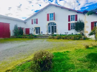 Jardin de l'établissement Gîte 10 personnes dans la Nature proche Océan Landes