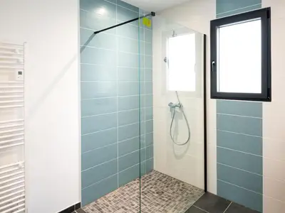 Salle de bains dans l'établissement Holiday Home Hotel du Nord by Interhome